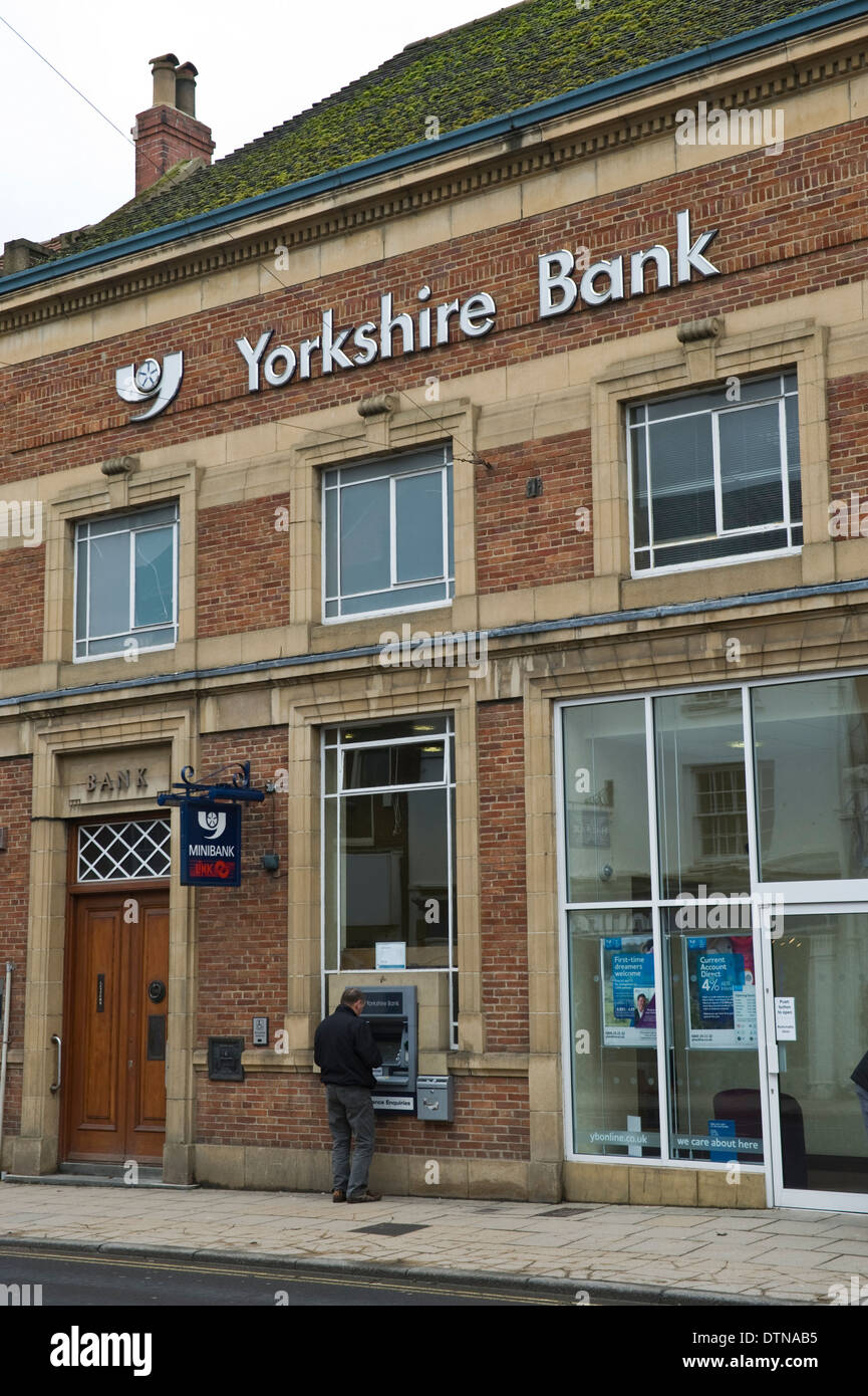 Esterno della banca dello Yorkshire su high street a Malton North Yorkshire England Regno Unito Foto Stock