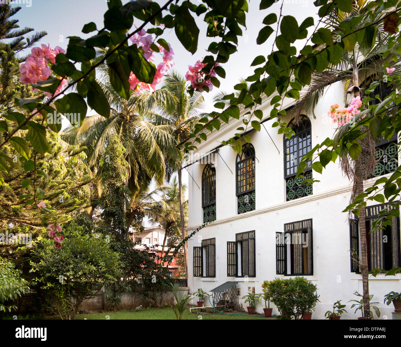 India, Goa, Siolim House, patrimonio alloggio convertito dal portoghese di epoca coloniale mansion Foto Stock