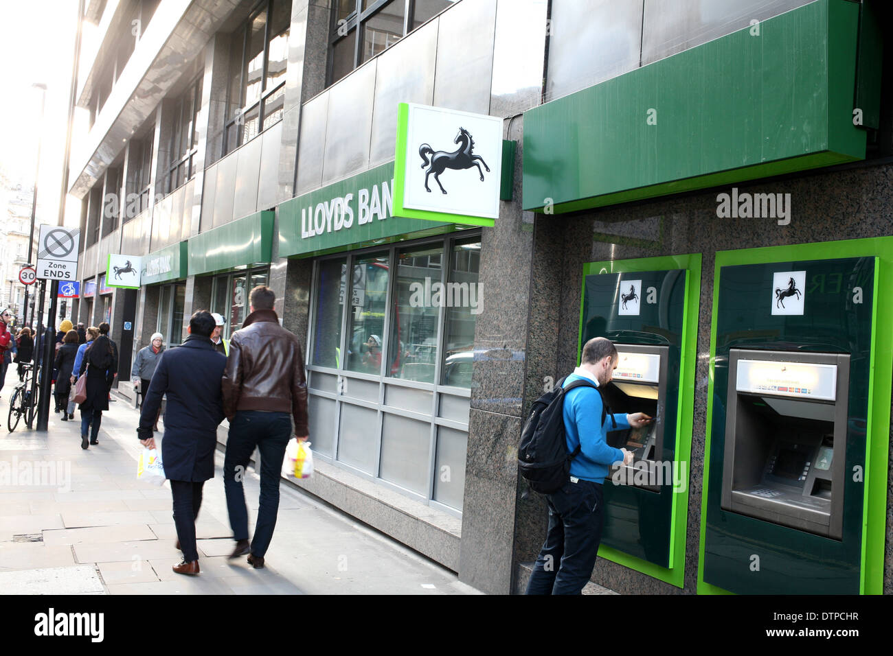 Lloyds Bank ramo cheapside london ec2 LONDON REGNO UNITO 2014 Foto Stock