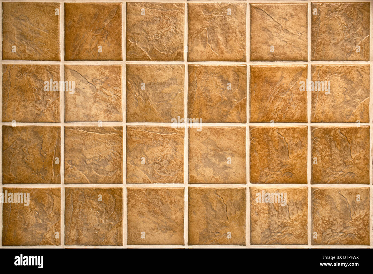 Le piastrelle di ceramica. Il beige mosaico di piastrelle in ceramica per la cucina o il bagno della parete o del pavimento. Foto Stock