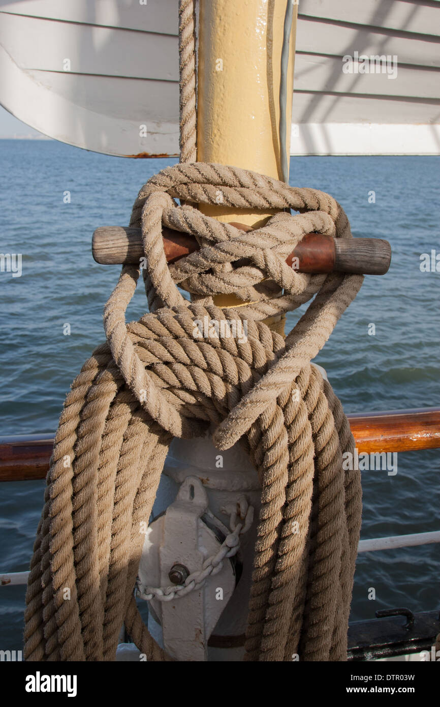 Lisbona, Portogallo - Luglio 19, 2012: Tall Ships Race Lisboa 2012 Foto Stock