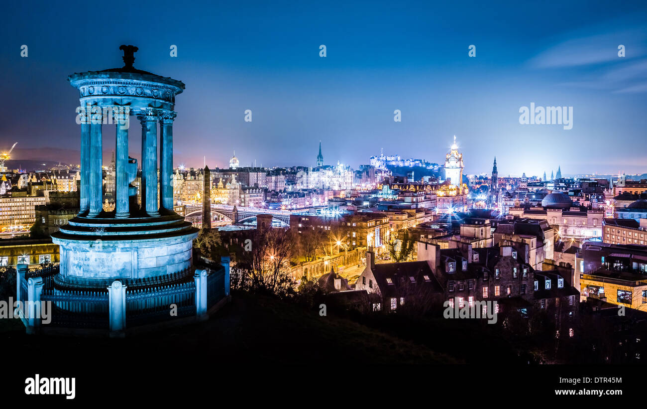 Edimburgo di notte vista da Calton Hill Foto Stock