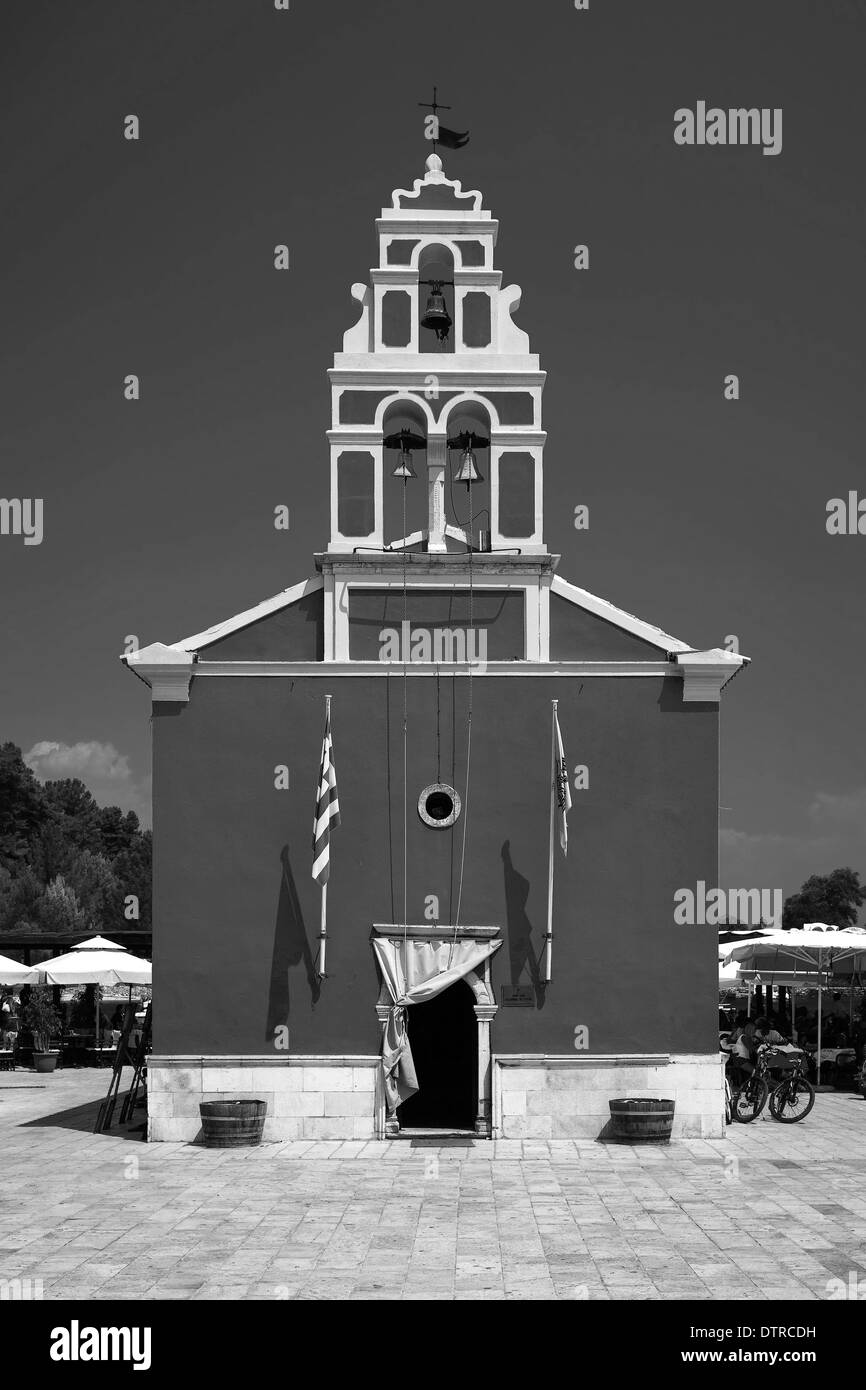 La chiesa nel villaggio di Gaios a Paxos Island Foto Stock
