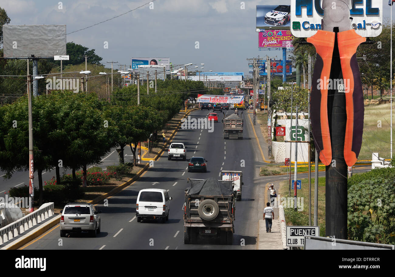 Pan American Highway entrando Managua Nicaragua Foto Stock