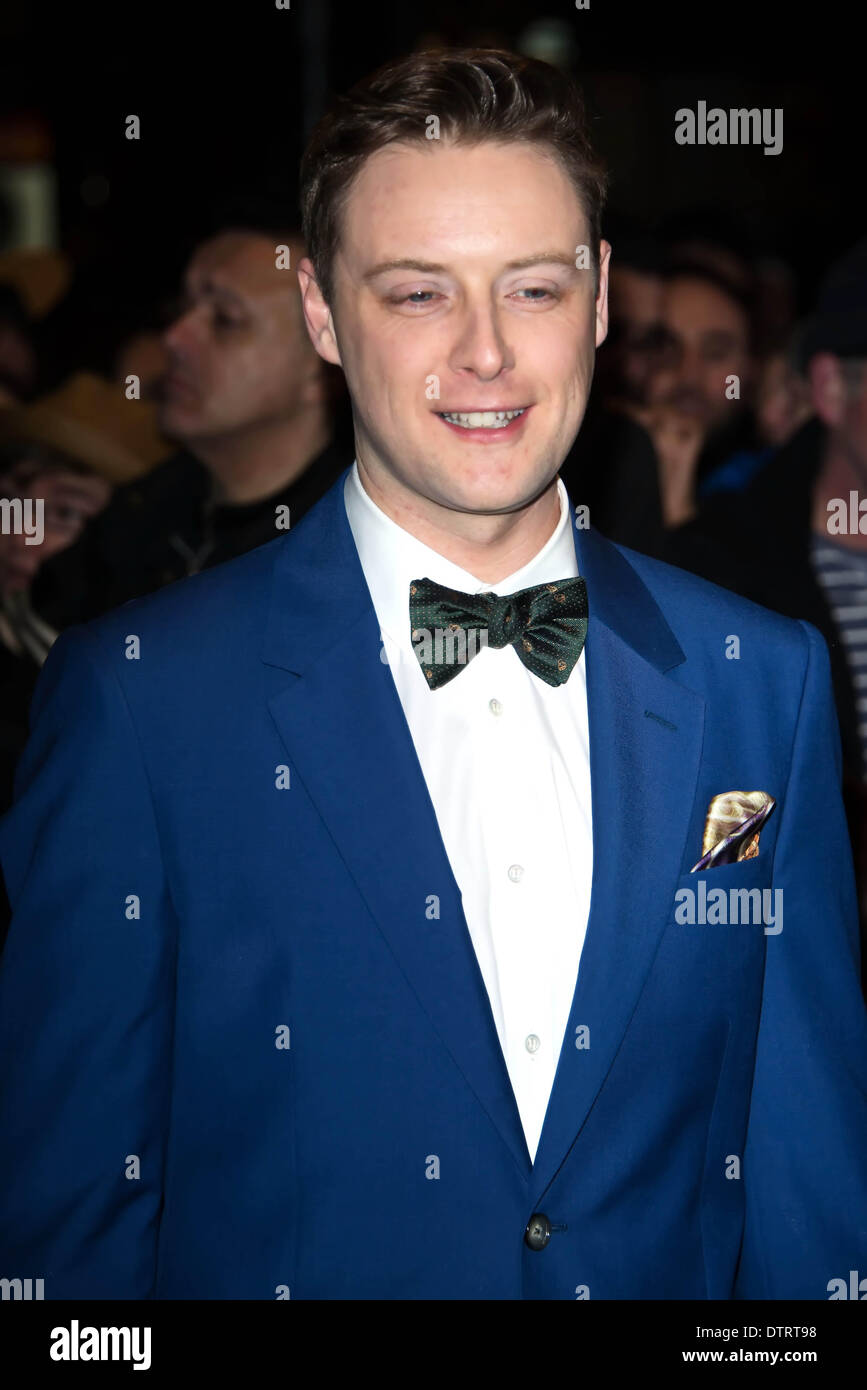 Londra, Regno Unito. 23 FEB 2014: Stephen Ashfield arriva al WhatsOnStage Awards 2014 tenutasi al Prince of Wales Theatre di Londra. Vedi foto di Li Capital/Alamy Live News Foto Stock