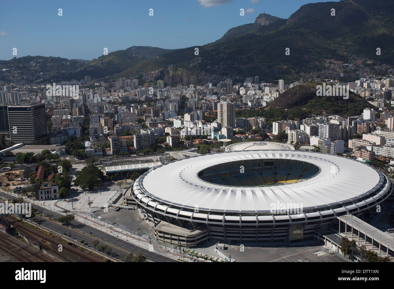 Vista aerea del Maracana National Stadium di Rio de Janeiro, che ospiterà la finale della Coppa del Mondo 2014 in Brasile Foto Stock