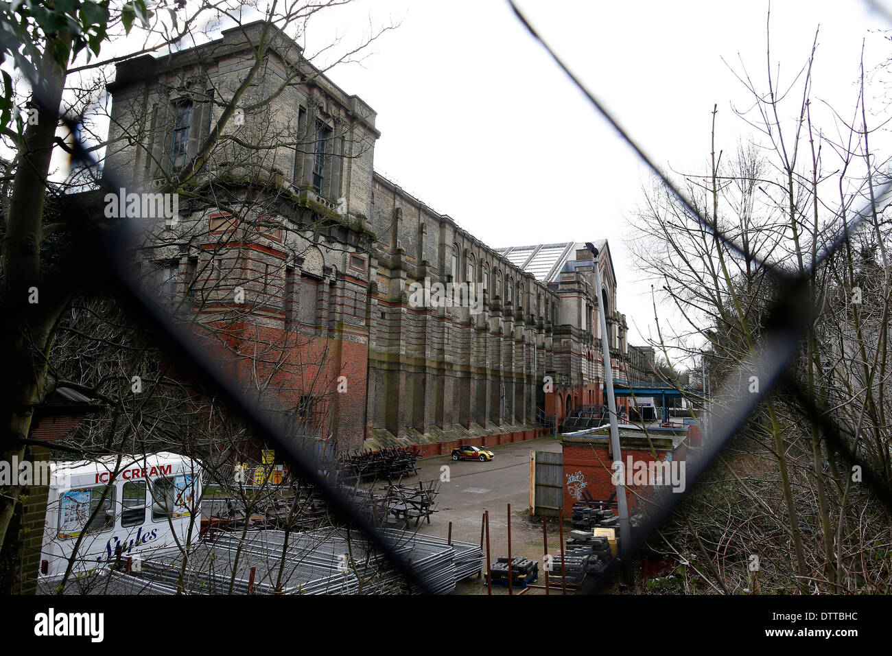 Regno Unito, Londra : la parte posteriore di Alexandra Palace è raffigurato nel nord di Londra. Foto Stock