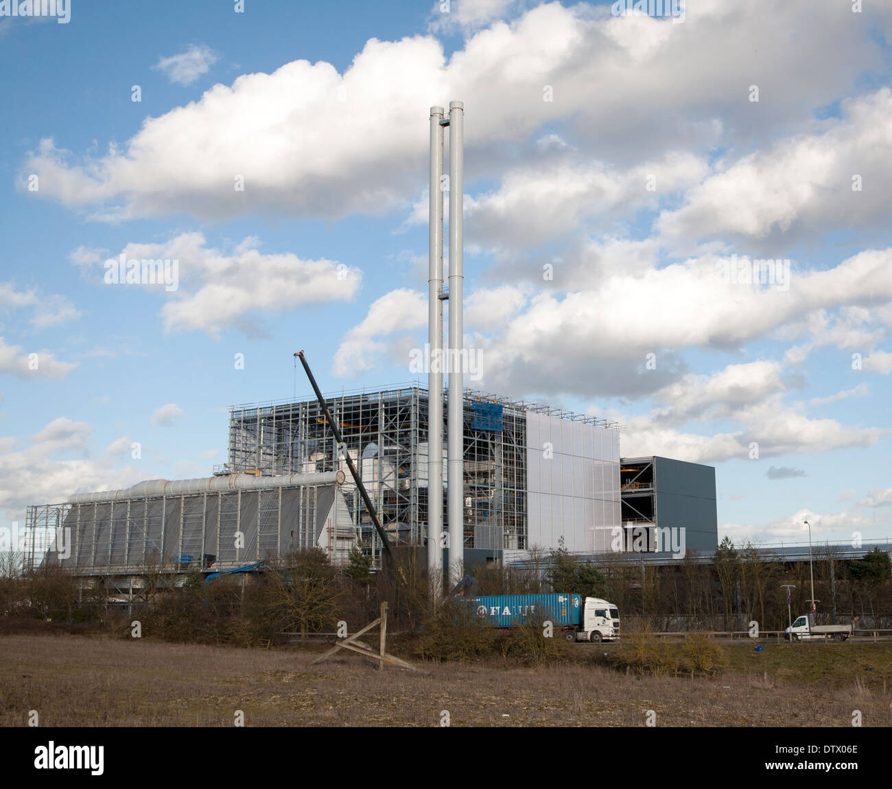 Energia da inceneritore di rifiuti della stazione di potenza in costruzione presso il Great Blakenham, Suffolk, Inghilterra nel febbraio 2014. Foto Stock