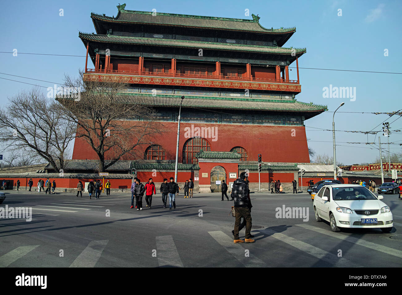 La torre del tamburo di Pechino in inverno Foto Stock