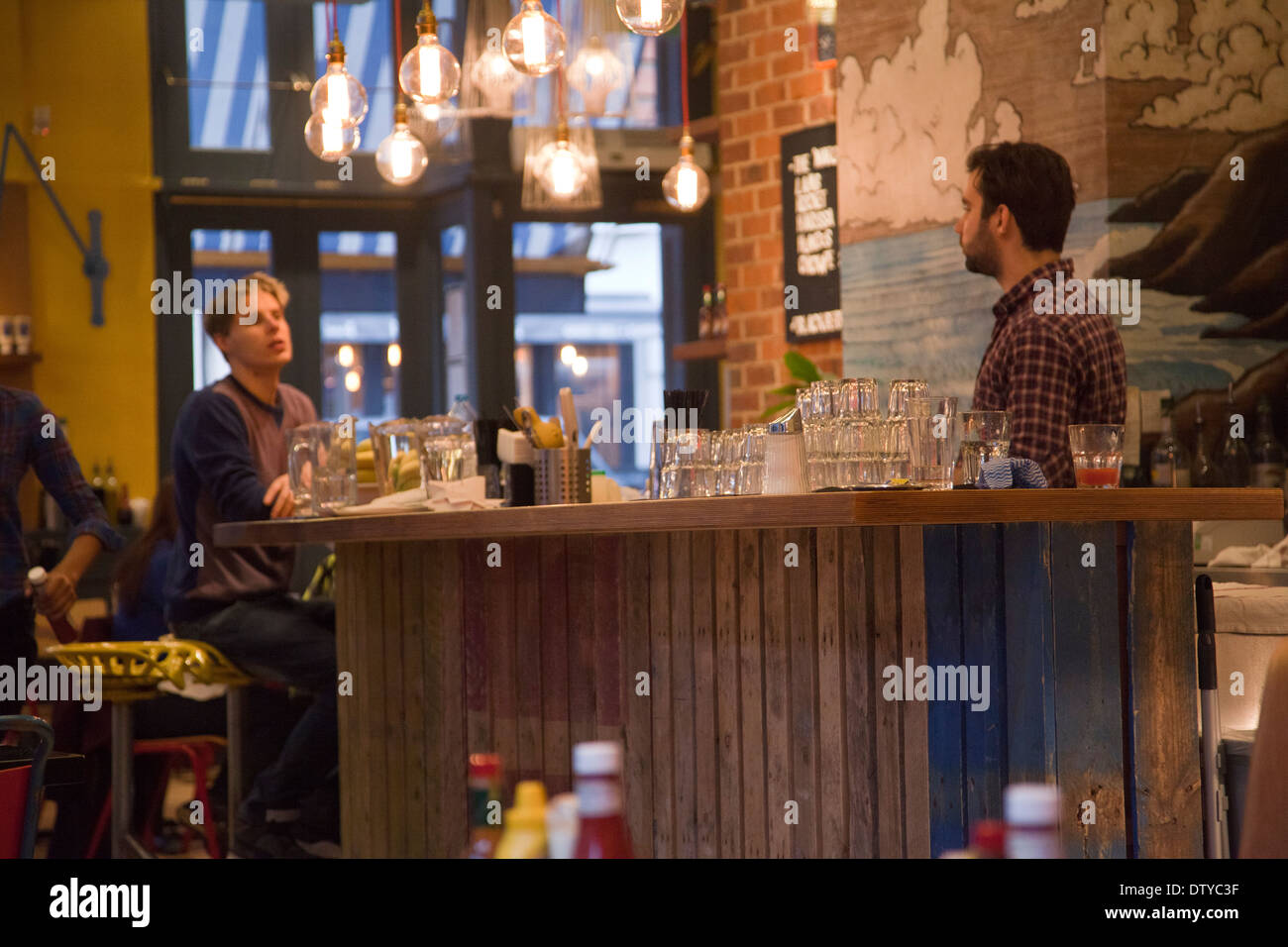 Gli hamburger e cocktails Ristorante su James Street in W1 - London REGNO UNITO Foto Stock