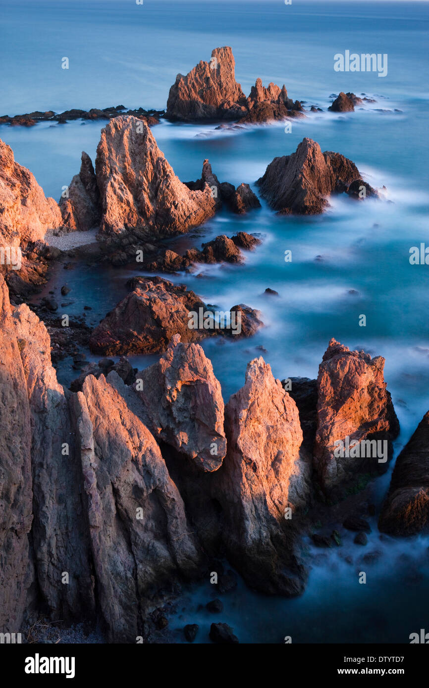 Arrecife de Las Sirenas o Reef delle Sirene, Cabo de Gata Cabo de Gata-Níjar parco naturale, provincia di Almeria, Andalusia Foto Stock