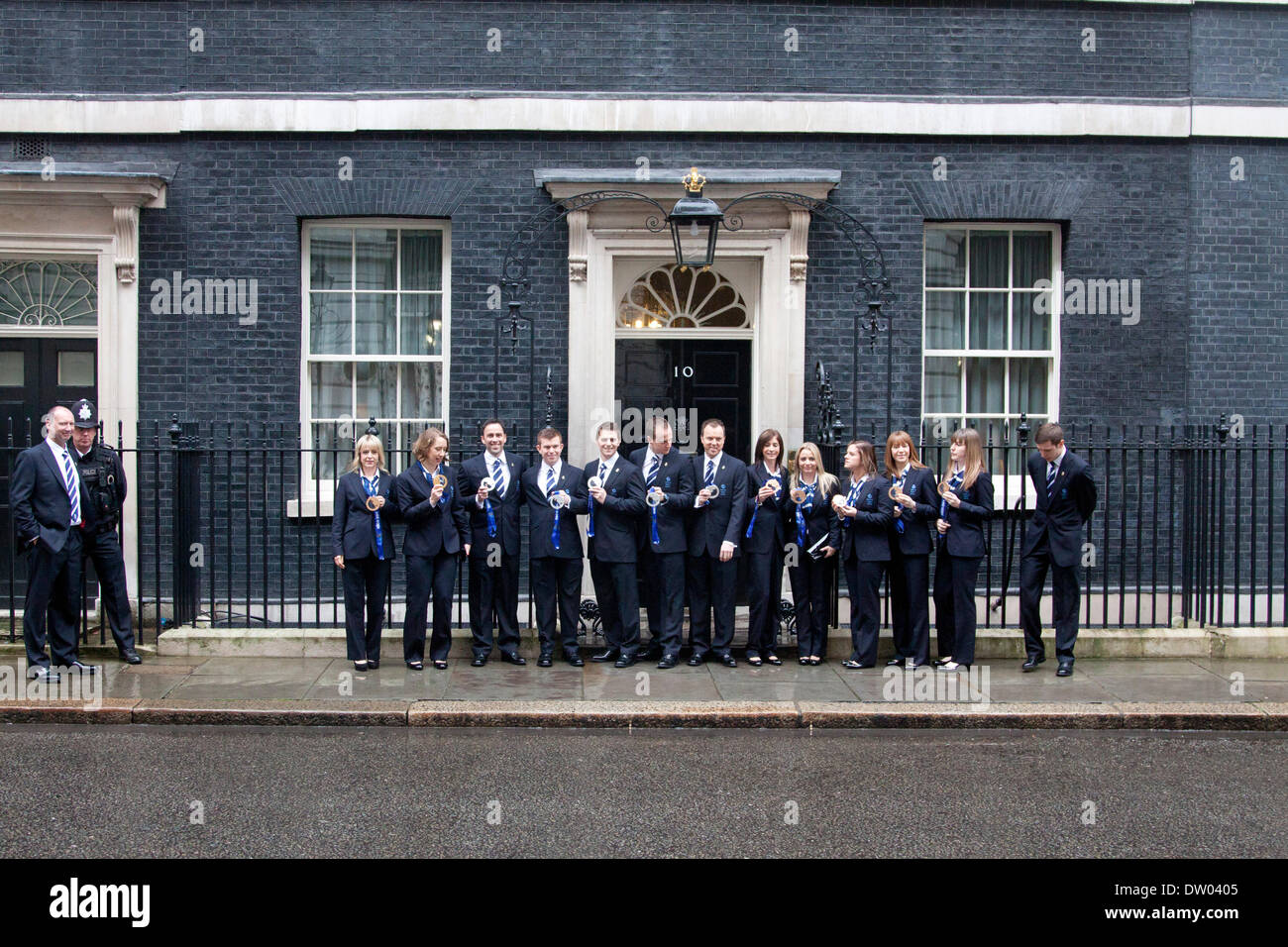 Westminster London, Regno Unito. Il 25 febbraio 2014. British atleti olimpici e medalists dal 2014 Giochi Olimpici Invernali a Sochi sono onorati in un ricevimento offerto dal Primo Ministro David Cameron a 10 Downing Street Credit: amer ghazzal/Alamy Live News Foto Stock