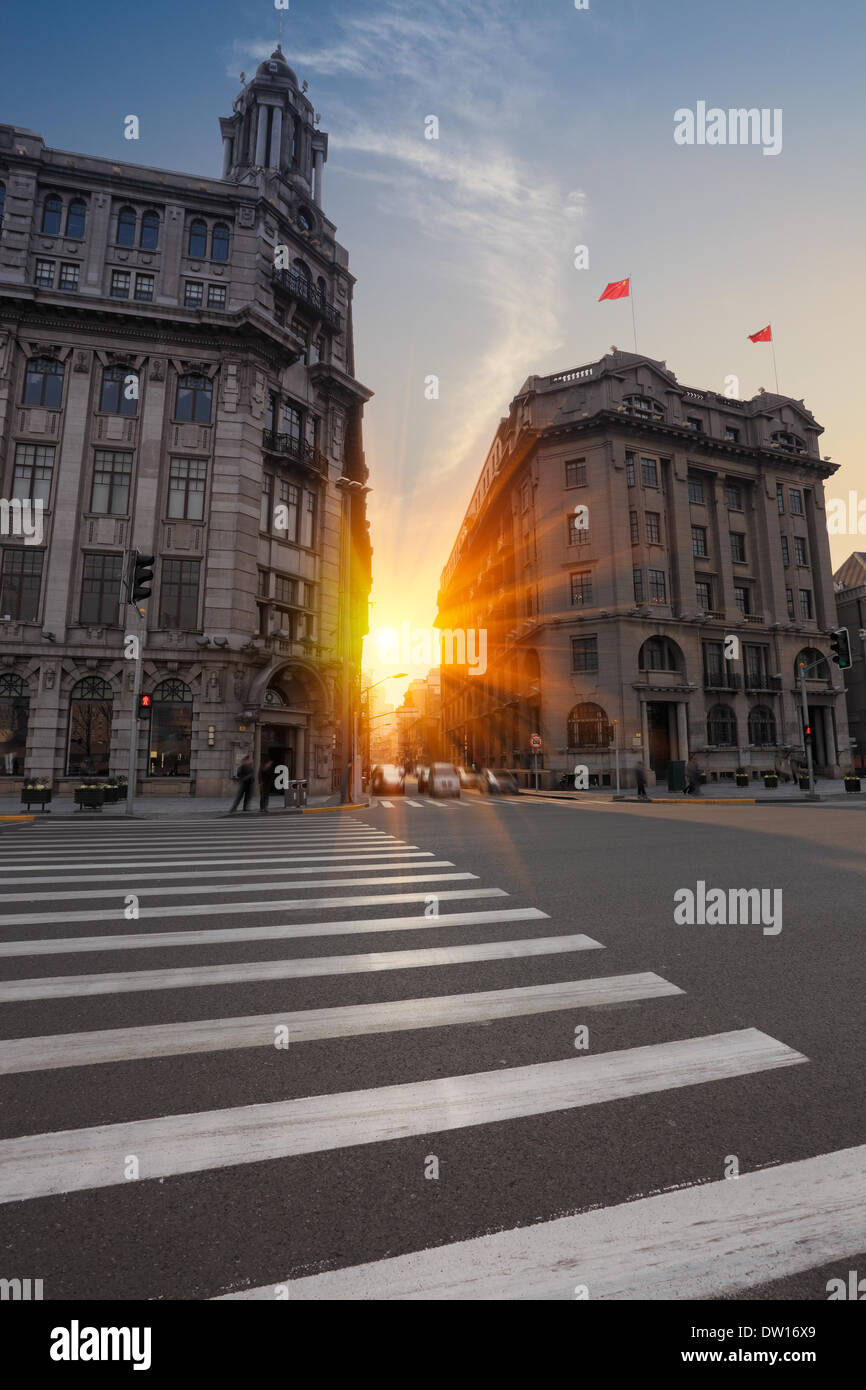 Shanghai bund street al crepuscolo Foto Stock