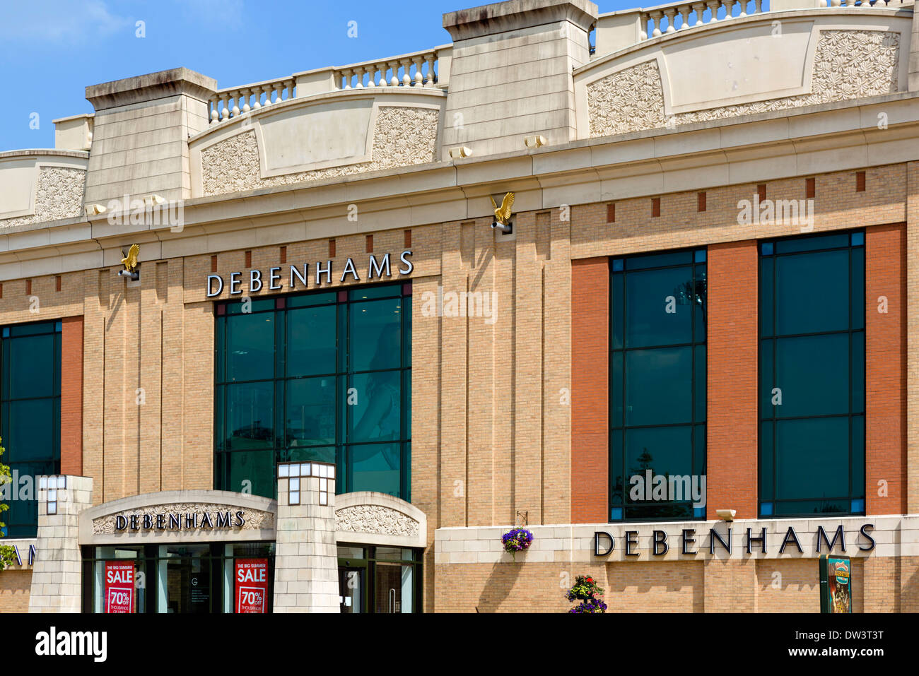 Negozio Debenhams al Trafford Centre shopping complex, Dumplington, Greater Manchester, Inghilterra, Regno Unito Foto Stock