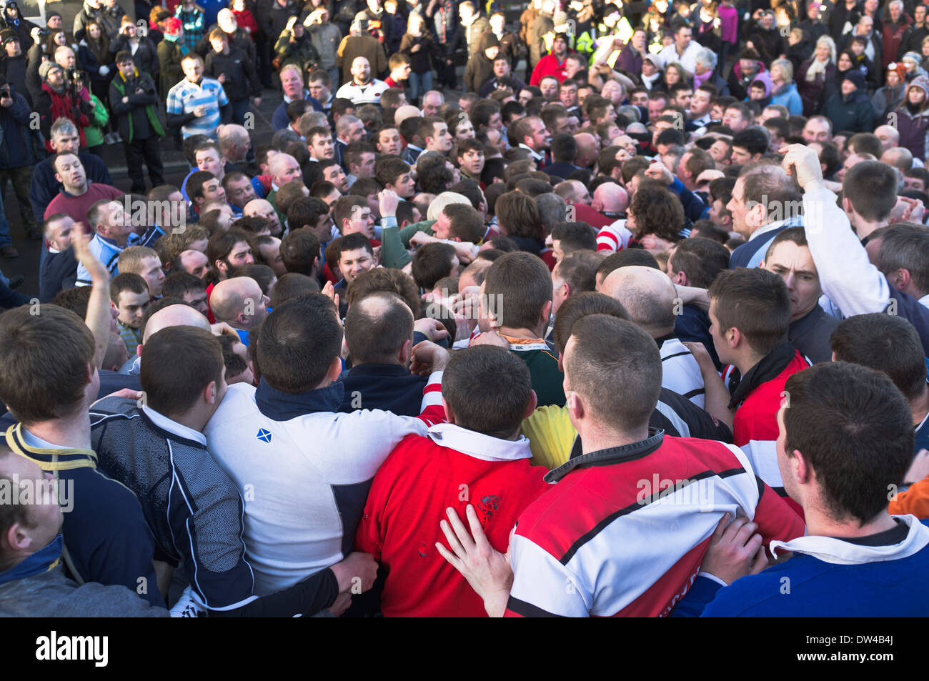 Dh Ba gioco KIRKWALL ORKNEY Pack di Ba giocatori scrum giorno di nuovi anni Ba Foto Stock