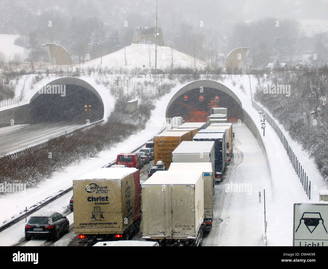 Bianco-off road condizioni in una maggiore area di Stoccarda, Germania, gennaio 24, 2007. Foto Stock