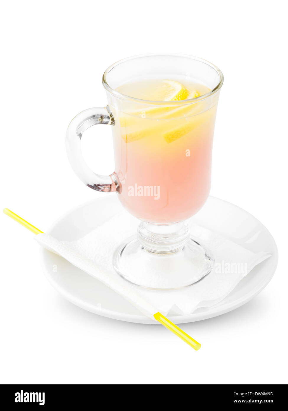 Cocktail con fettine di limone Foto Stock