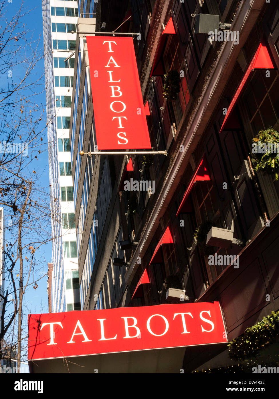 Banner segno, Talbots Womens negozio di abbigliamento , New York, Stati Uniti d'America Foto Stock