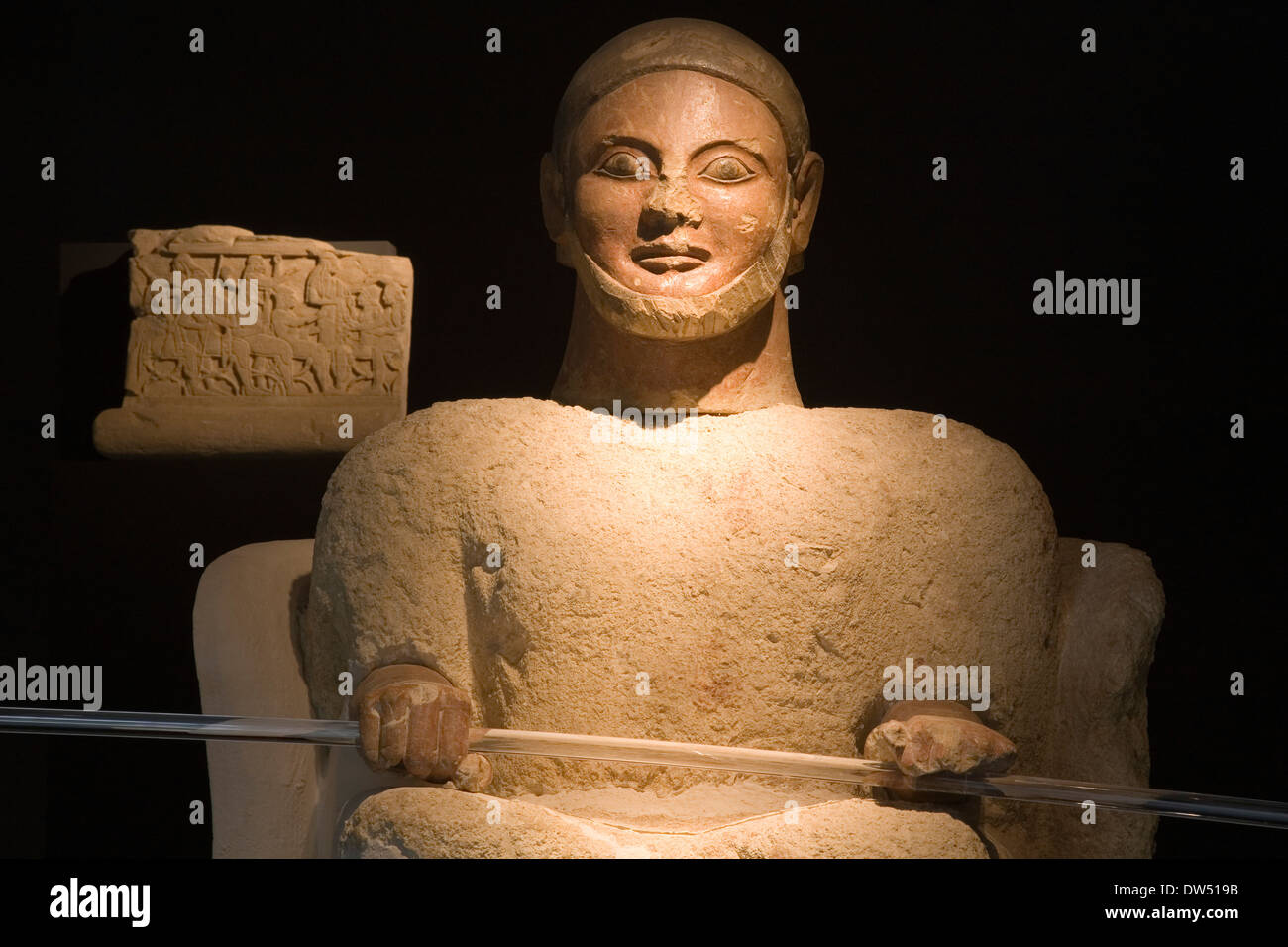 L'Europa, Italia, Toscana, chiusi, esposizione di arte etrusca, raccolta di Pietro Bonci Casuccini, statua cineraria chiamato plutone Foto Stock