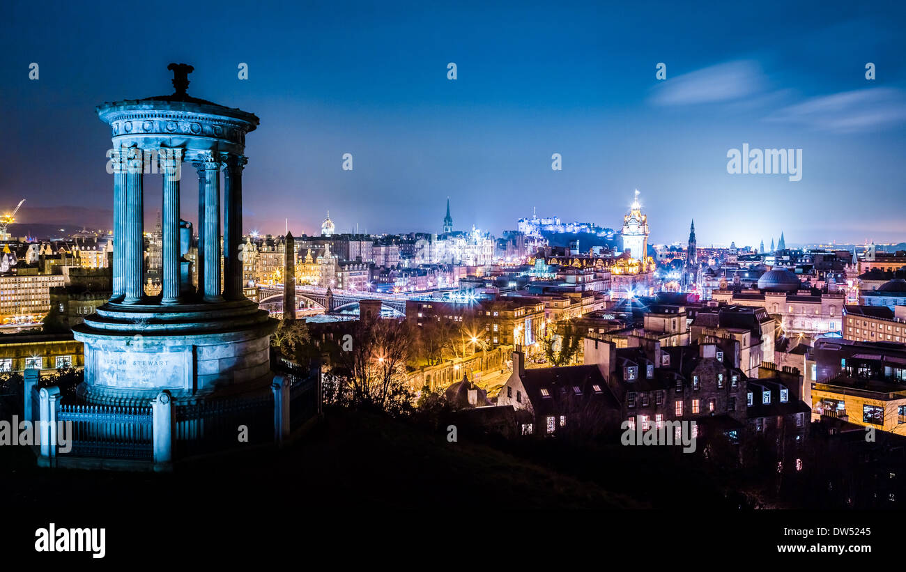 Vista notturna dal Calton Hill a Edimburgo Foto Stock