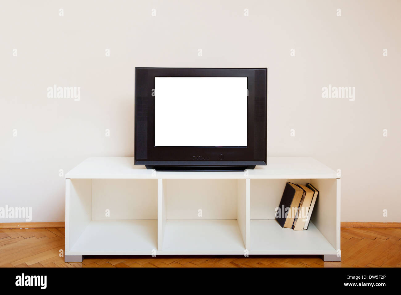 Tv con schermo vuoto in interni Foto Stock