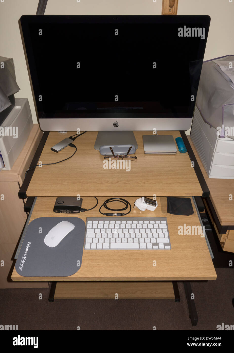 IMac computer stazione di lavoro in office studio Foto Stock