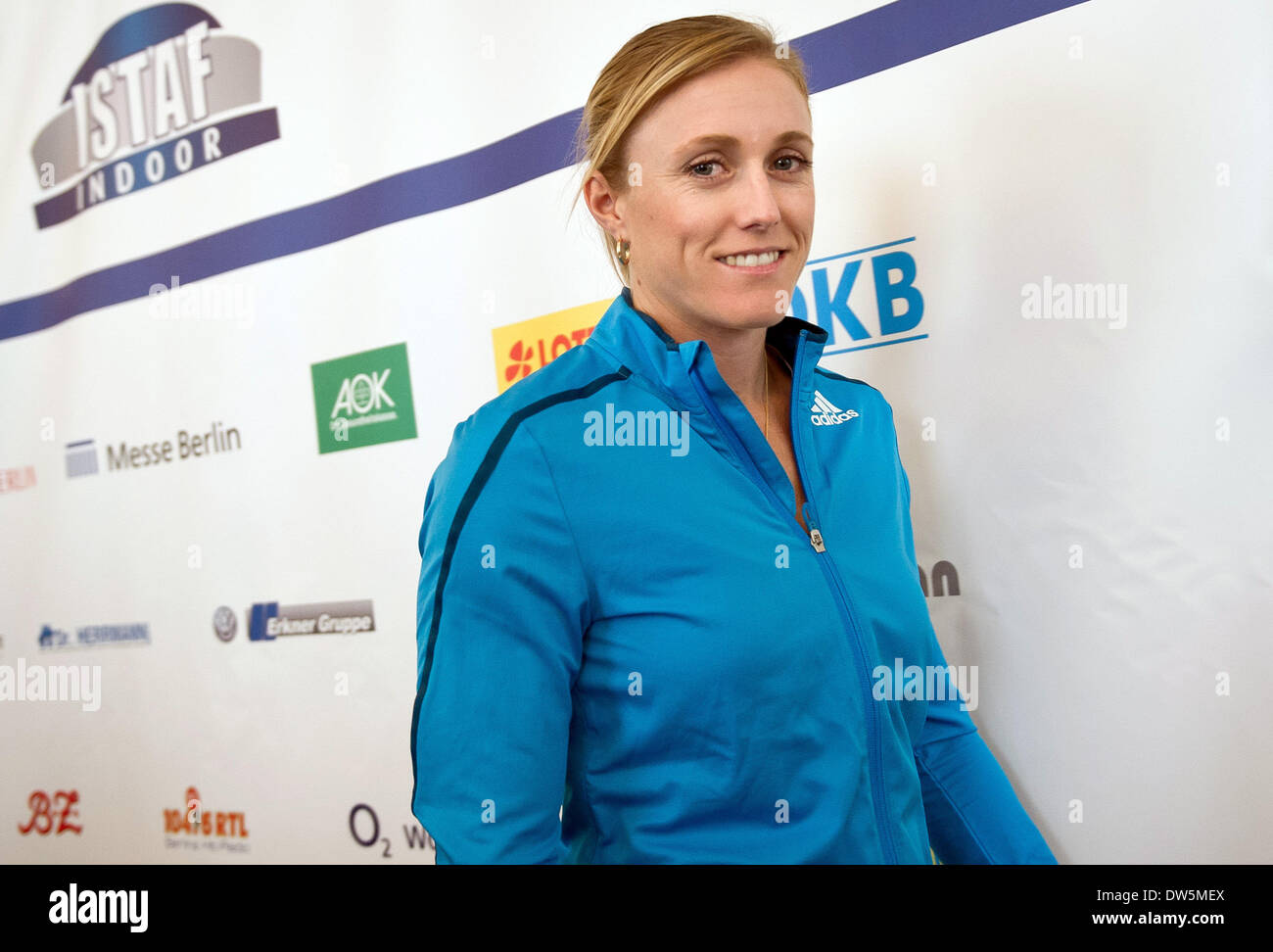 Berlino, Germania. 28 feb 2014. Ostacoli australiano il campione olimpico Sally Pearson arriva in una conferenza stampa di atletica leggera indoor manifestazione di Berlino, Germania, 28 febbraio 2014. La ISTAF interni avviene il 01 marzo. Foto: DANIEL NAUPOLD/dpa/Alamy Live News Foto Stock