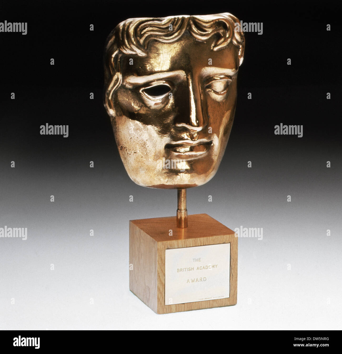(BAFTA British Academy Film Award) 2008 & 2009 per MITZI CUNLIFFE (DIPARTIMENTO ARTE & scultore) 001 COLLEZIONE MOVIESTORE LTD Foto Stock