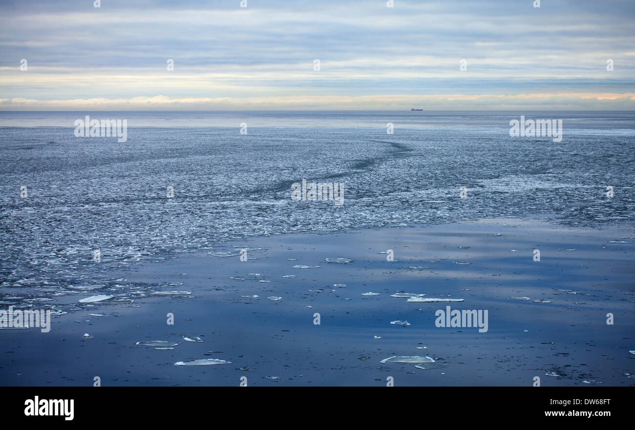 Punteruolo di ghiaccio nel Mar Baltico Foto Stock