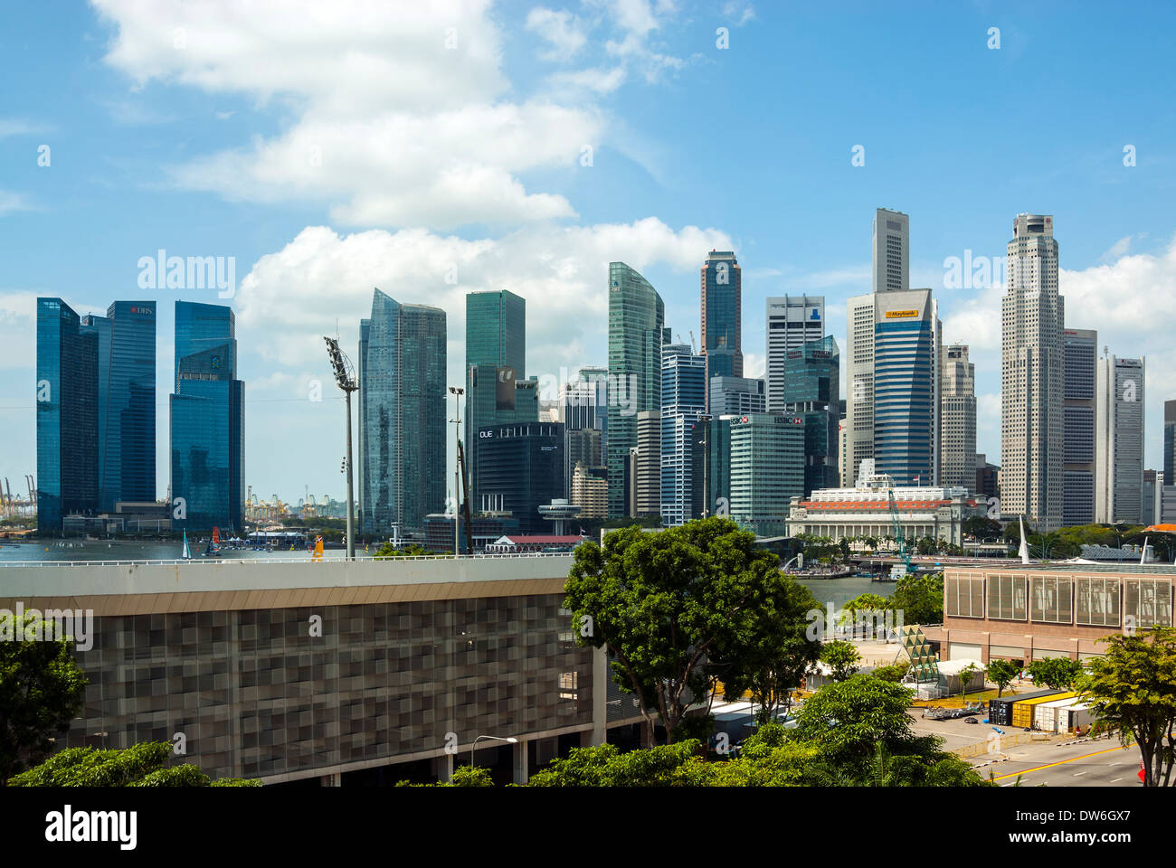 Singapore elevato aumento skyline nel quartiere centrale degli affari Foto Stock