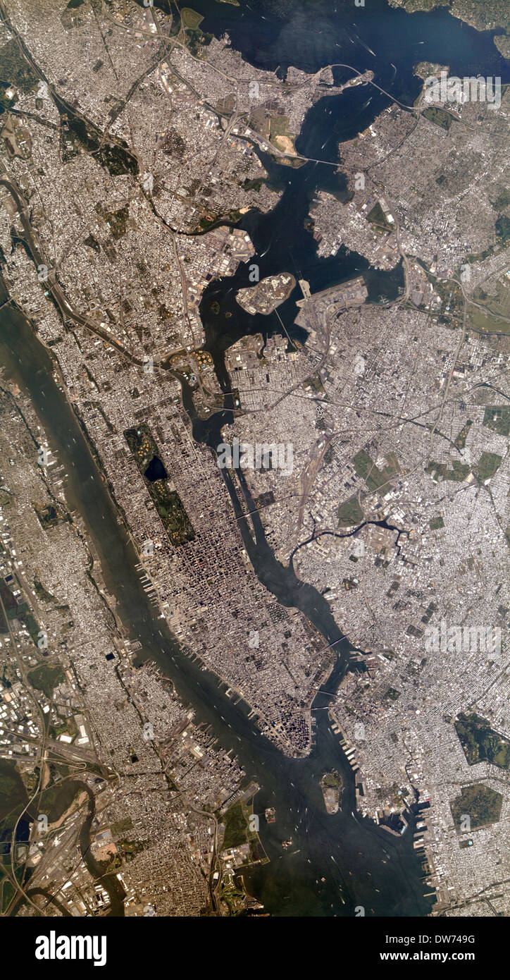La città di New York e il nord-est New Jersey come visto dallo spazio Foto Stock