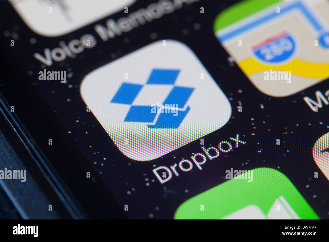 Dropbox Icona app sul telefono cellulare. Foto Stock