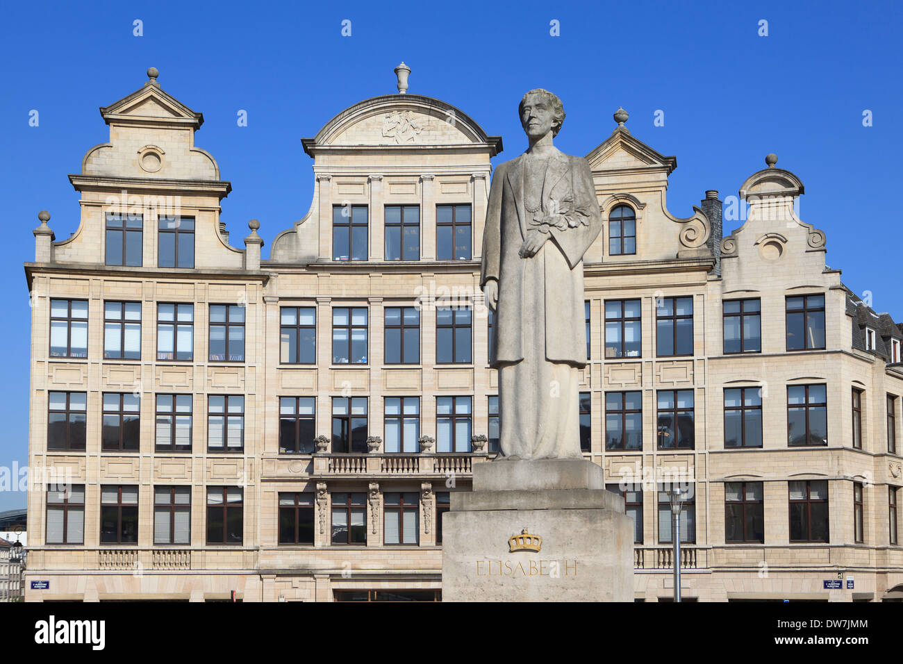 Monumento a Elisabetta di Baviera, Regina del Belgio a Bruxelles, in Belgio Foto Stock