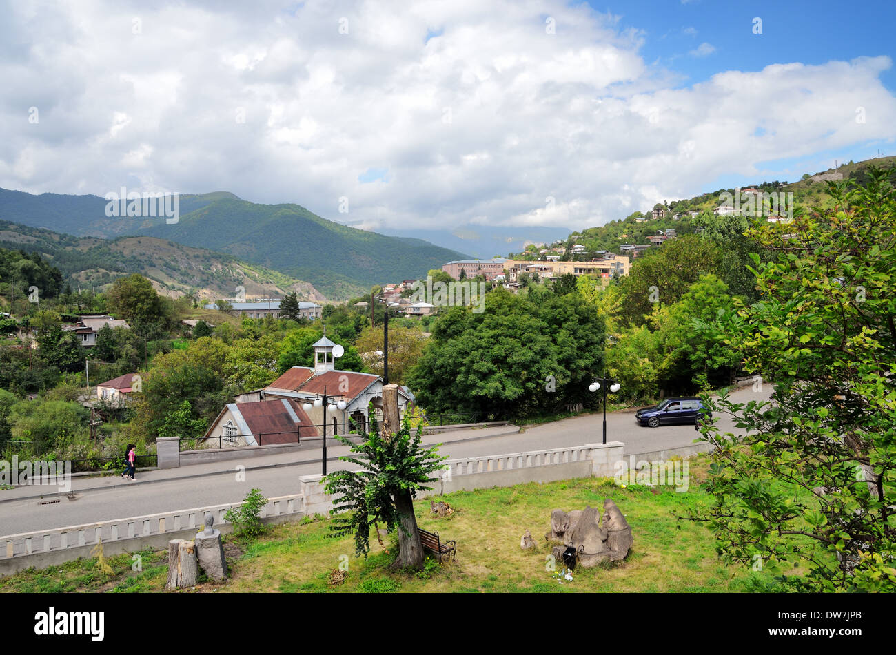 Vista della città di Dilijan, Armenia Foto Stock