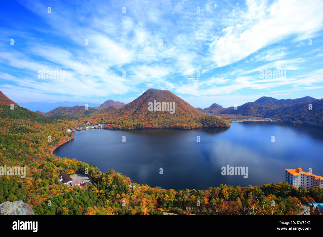 I colori autunnali di Mt. Haruna e il lago, Gunma, Giappone Foto Stock