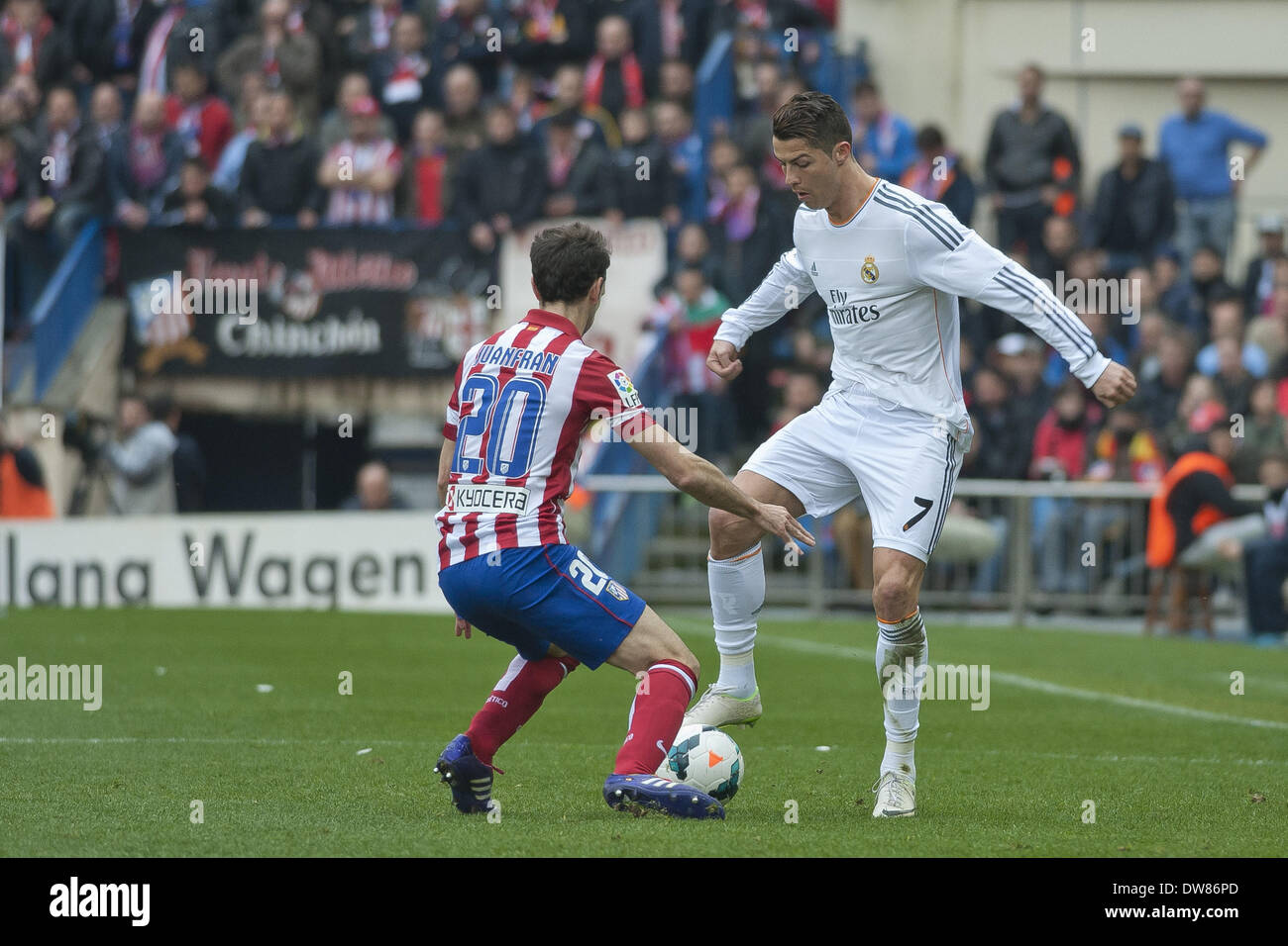 Madrid, Spagna. 2 Mar 2014. Cristiano Ronaldo giocatore del Real Madrid durante una spagnola La Liga partita di calcio tra Atlético de Madrid e il Real Madrid nel Vicente Calderón Stadium in Spagna a Madrid, domenica 2 marzo, 2014. Foto: Oscar Gonzalez/NurPhoto Credito: Oscar Gonzalez/NurPhoto/ZUMAPRESS.com/Alamy Live News Foto Stock