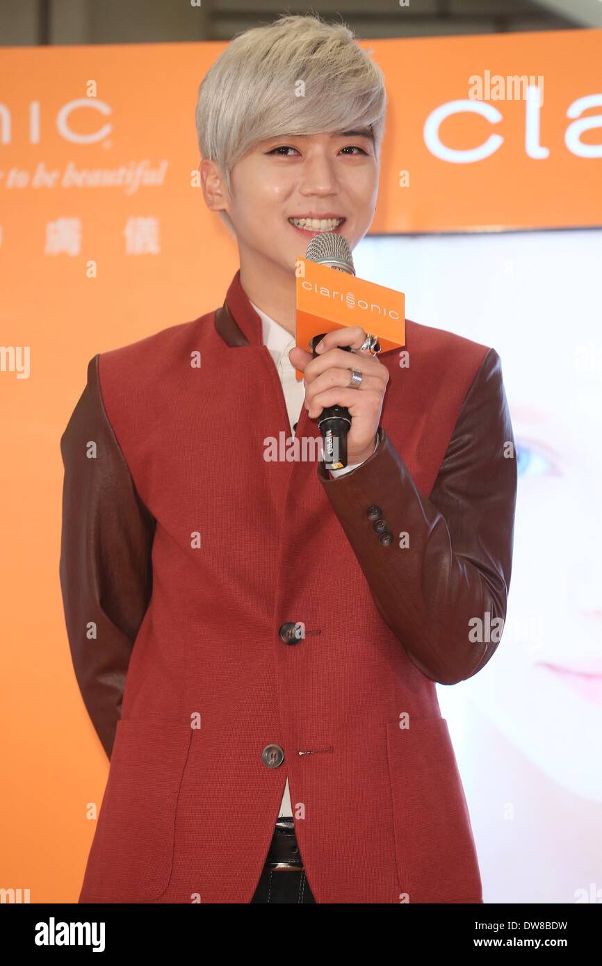 Taipei Cinese. 2 Mar 2014. Il cantante Bii promuove prodotti cosmetici di marca a Taipei, Cina domenica 2 marzo 2014. © TopPhoto/Alamy Live News Foto Stock