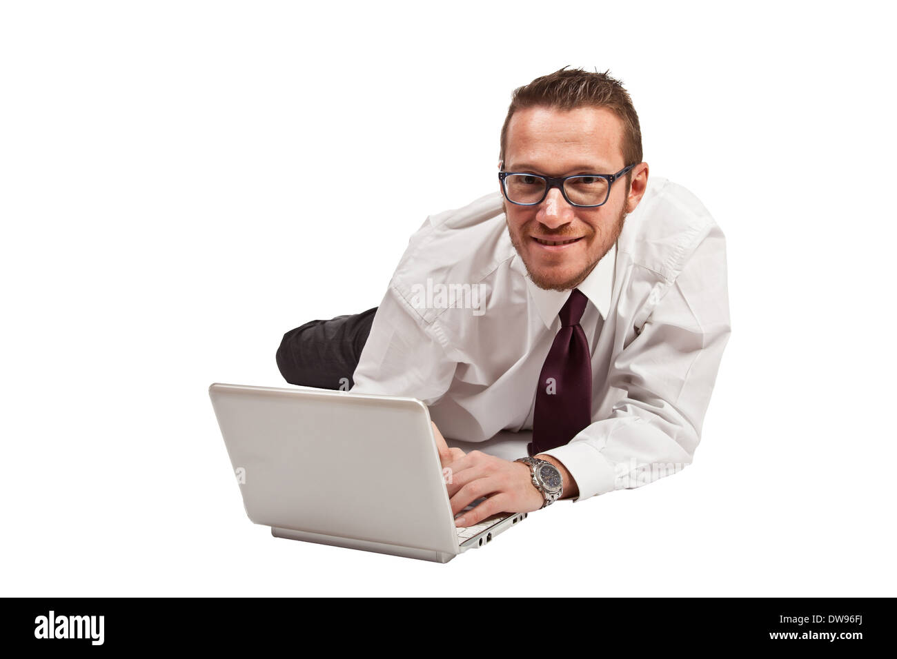 Ritratto di imprenditore usare computer portatili sul pavimento Foto Stock
