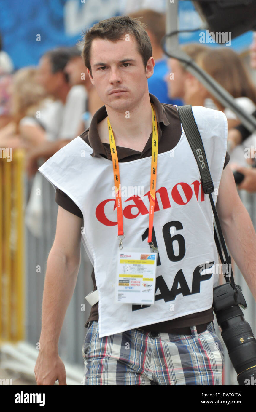 Giornalista sportivo il lavoro durante il 2013 IAAF Junior World Championships Foto Stock