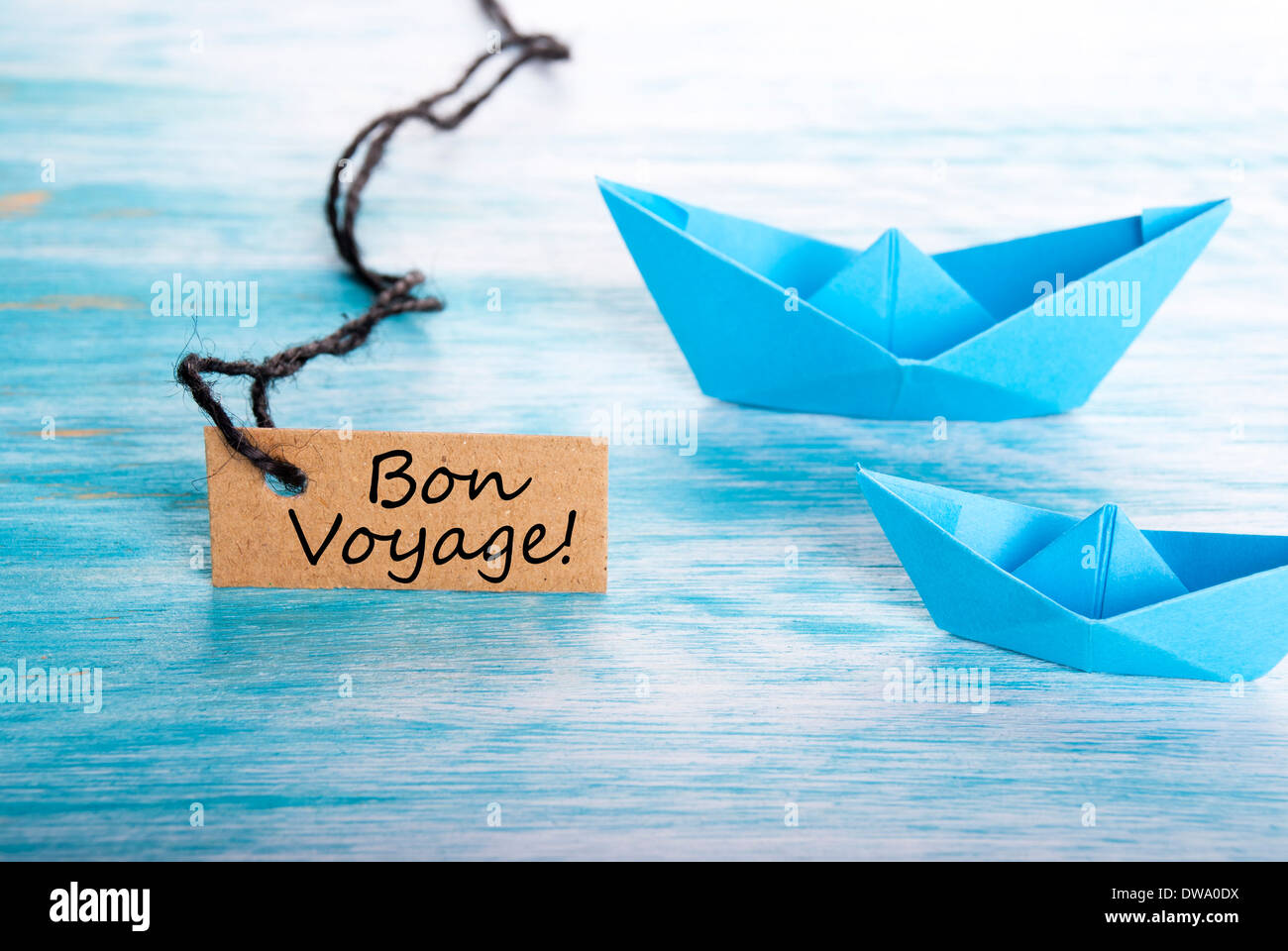 Le parole francesi Bon Voyage su una etichetta che significa cammino sicuro Foto Stock