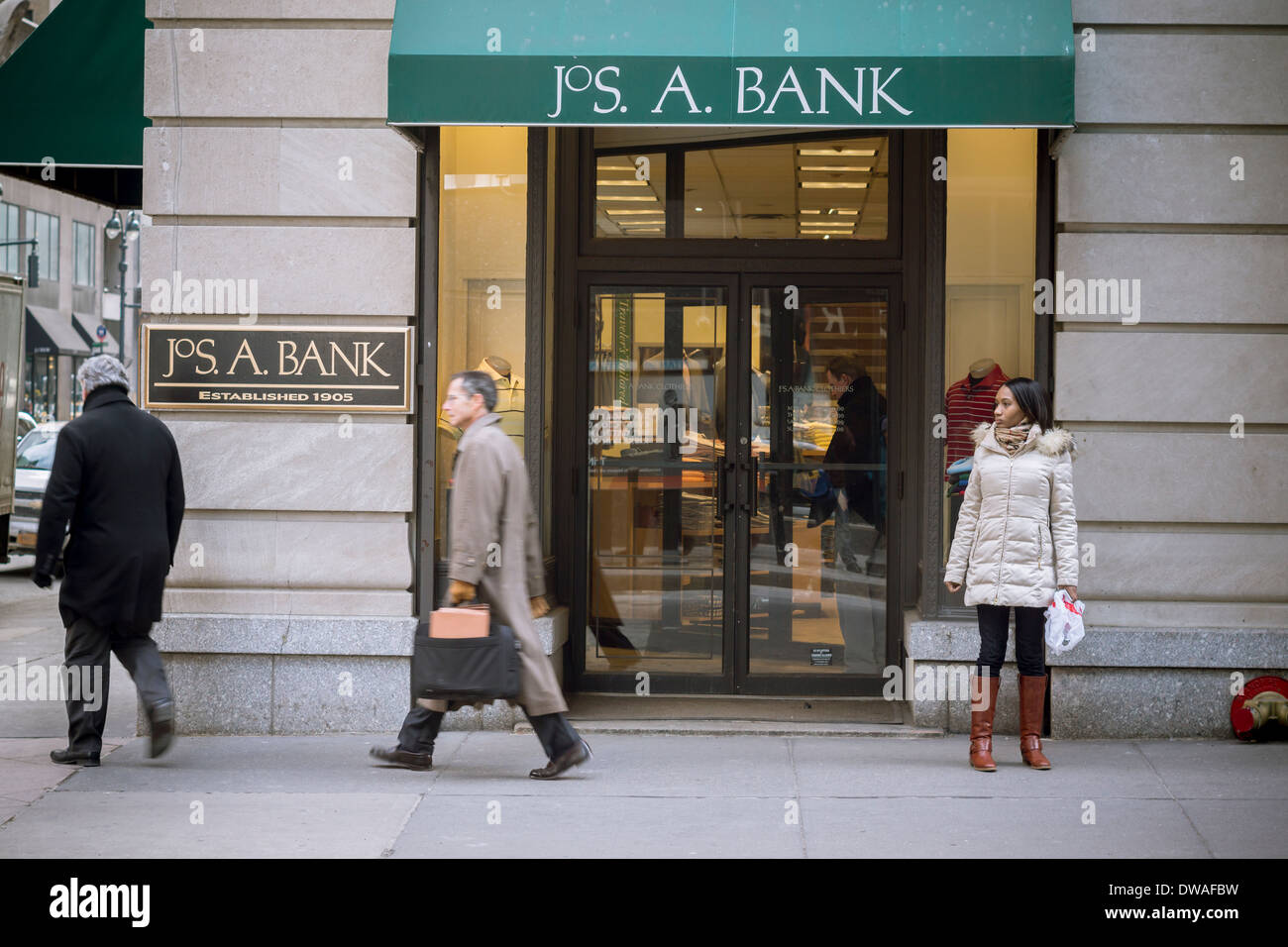 A Jos. A. Bank Clothiers store è visto in New York Foto Stock