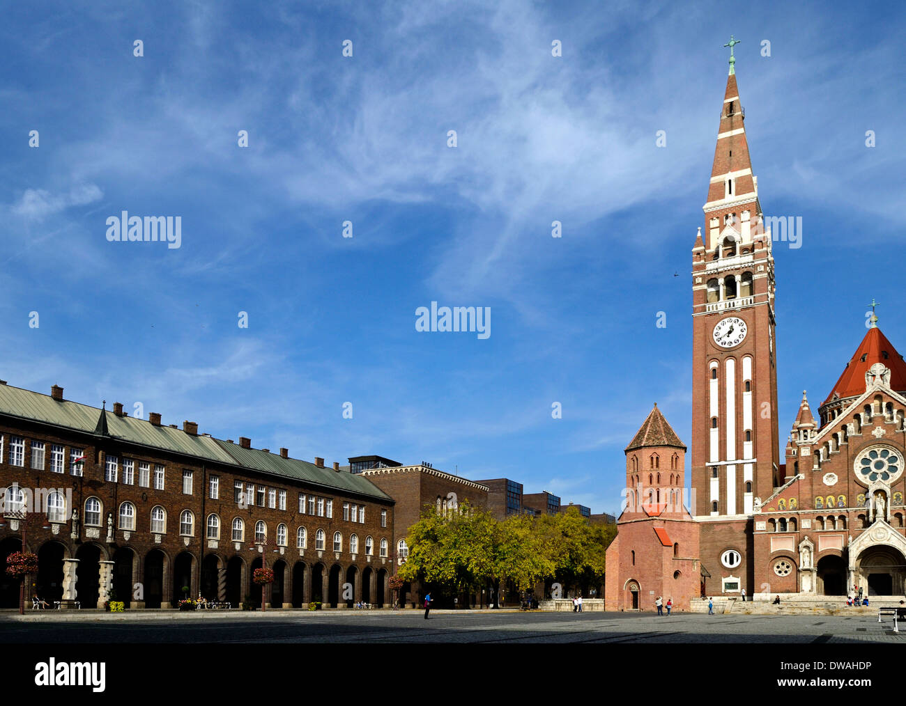 La Piazza Dom e chiesa votiva Szeged Ungheria Csongrad Affitto regione Foto Stock