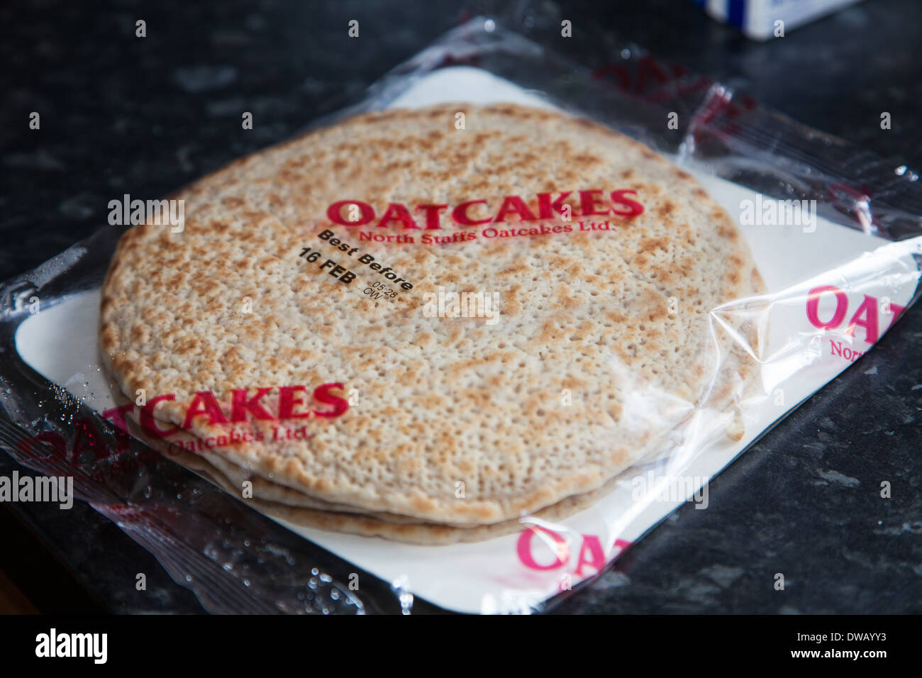 Un pacchetto di torte d'oostaffordshire del Nord, una gastronomia regionale, Stoke-on-Trent, Staffordshire, Inghilterra, Regno Unito Foto Stock