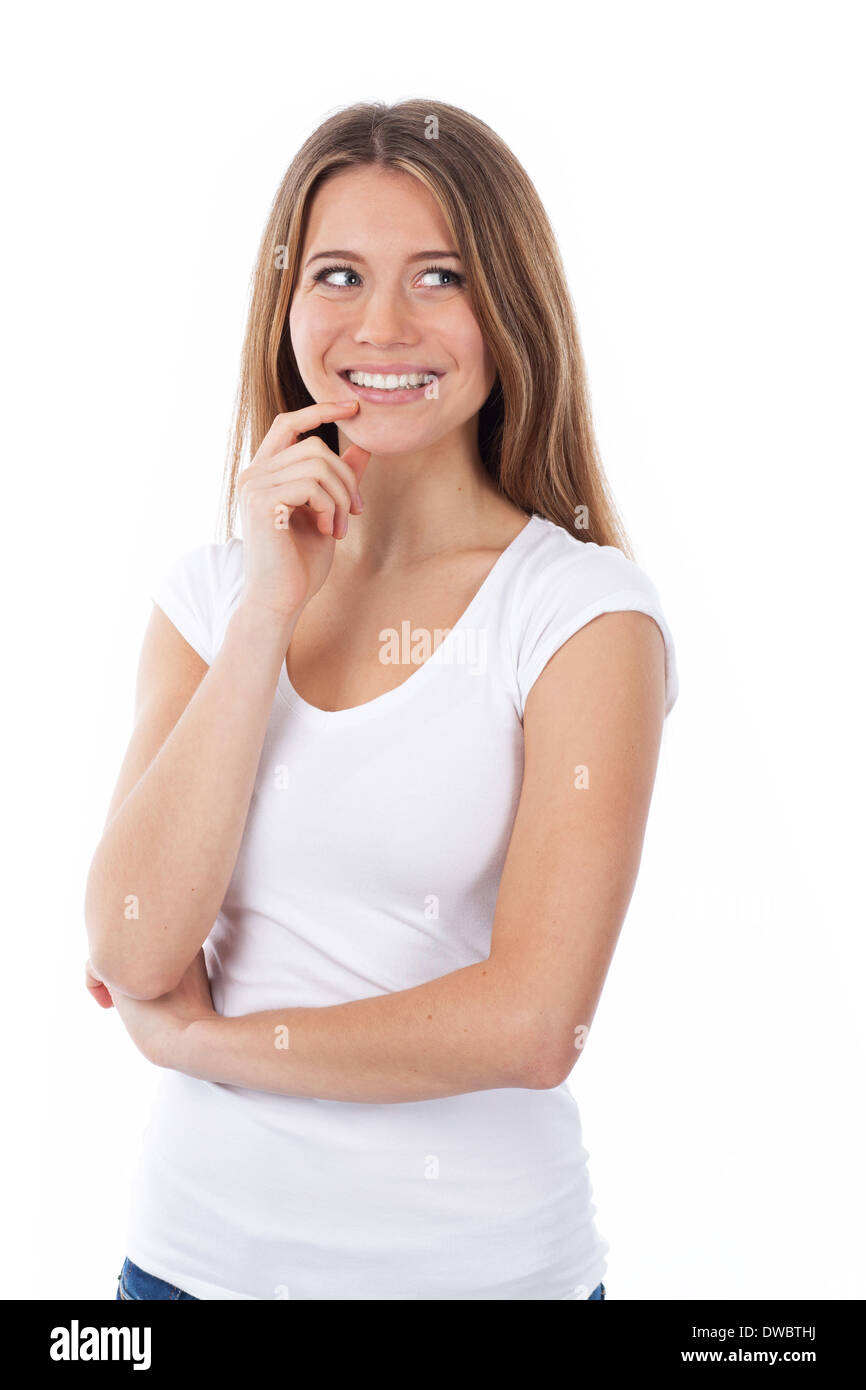Ritratto di una donna sorridente guardando qualcosa, isolato su bianco Foto Stock