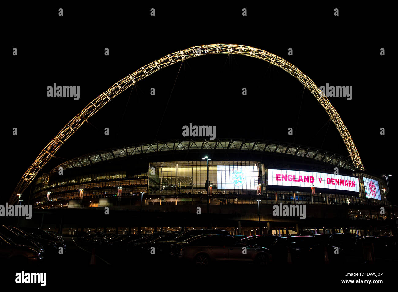 Londra, Regno Unito. 05 Mar, 2014. Una vista generale dello stadio prima della International fixture amichevole tra Inghilterra e Danimarca dallo stadio di Wembley. © Azione Sport Plus/Alamy Live News Foto Stock