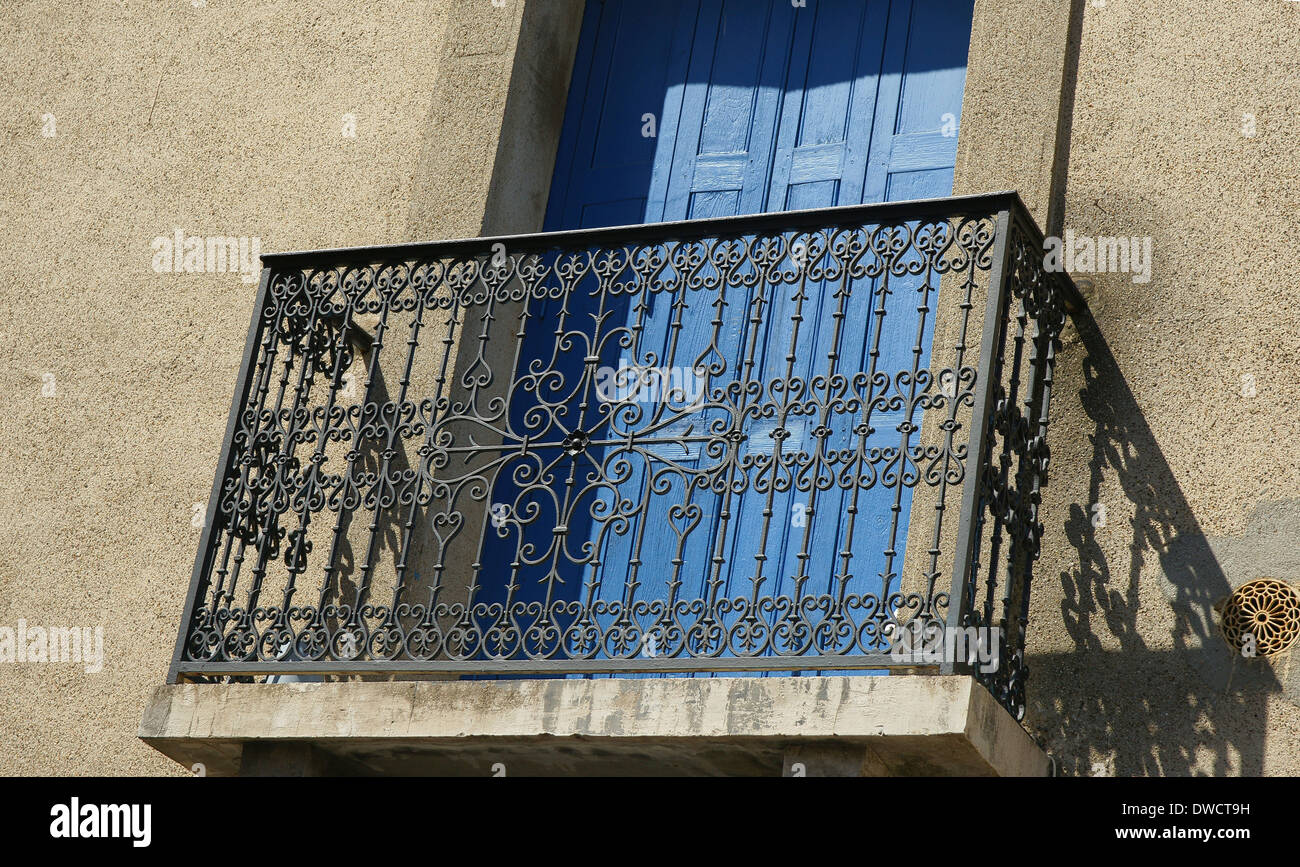 Balcone porta BLU FRANCIA Foto Stock