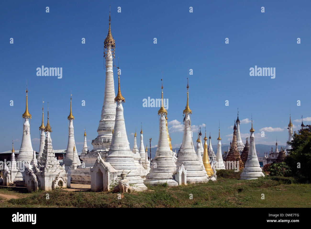 Ywama Paya tempio buddista - Lago Inle nello Stato di Shan in Myanmar (Birmania) Foto Stock