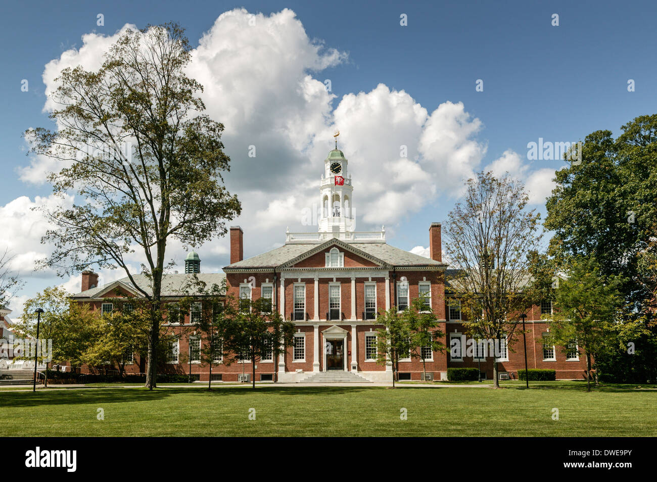 Edificio dell'Accademia, Phillips Exeter Academy, Exeter, New Hampshire. Foto Stock