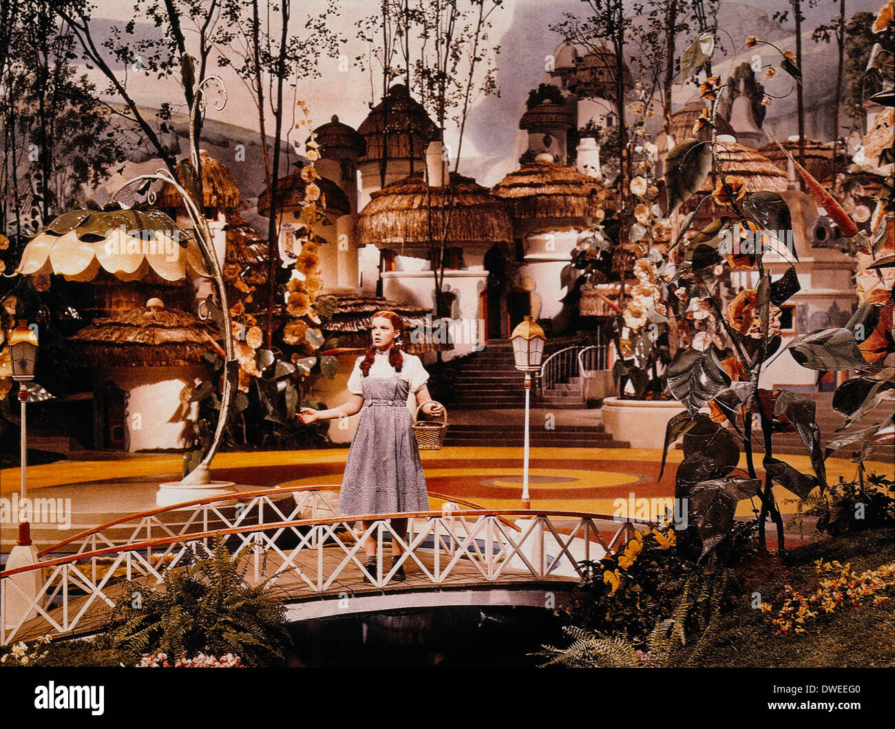 Il mago di oz film immagini e fotografie stock ad alta risoluzione - Alamy