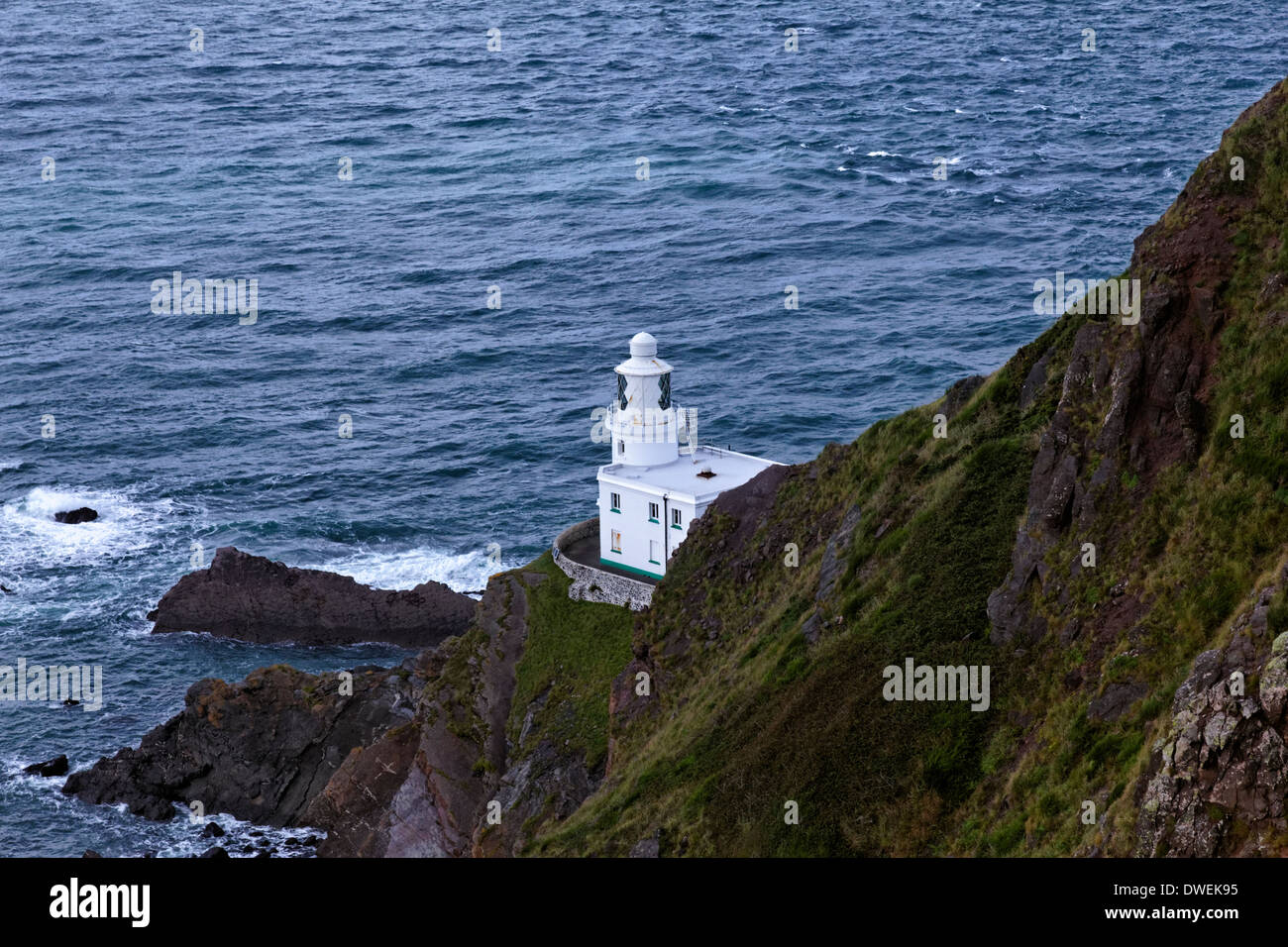Il faro di Hartland Point, Devon, Inghilterra Foto Stock